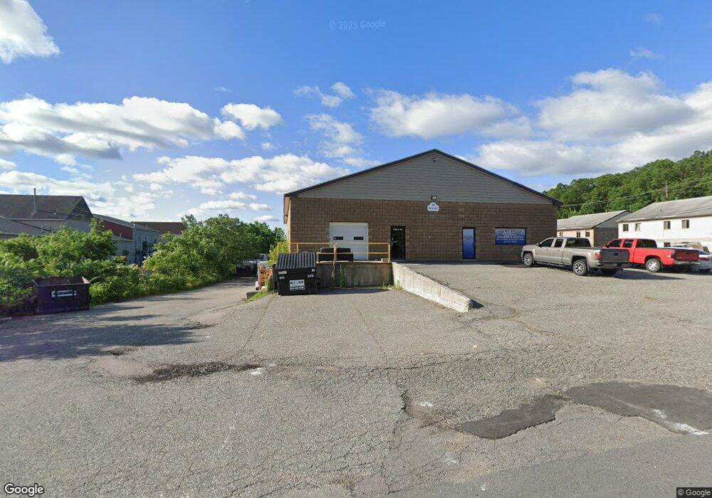 18 Chuck Dr unit 1A, Dracut, MA 01826 - photo 1