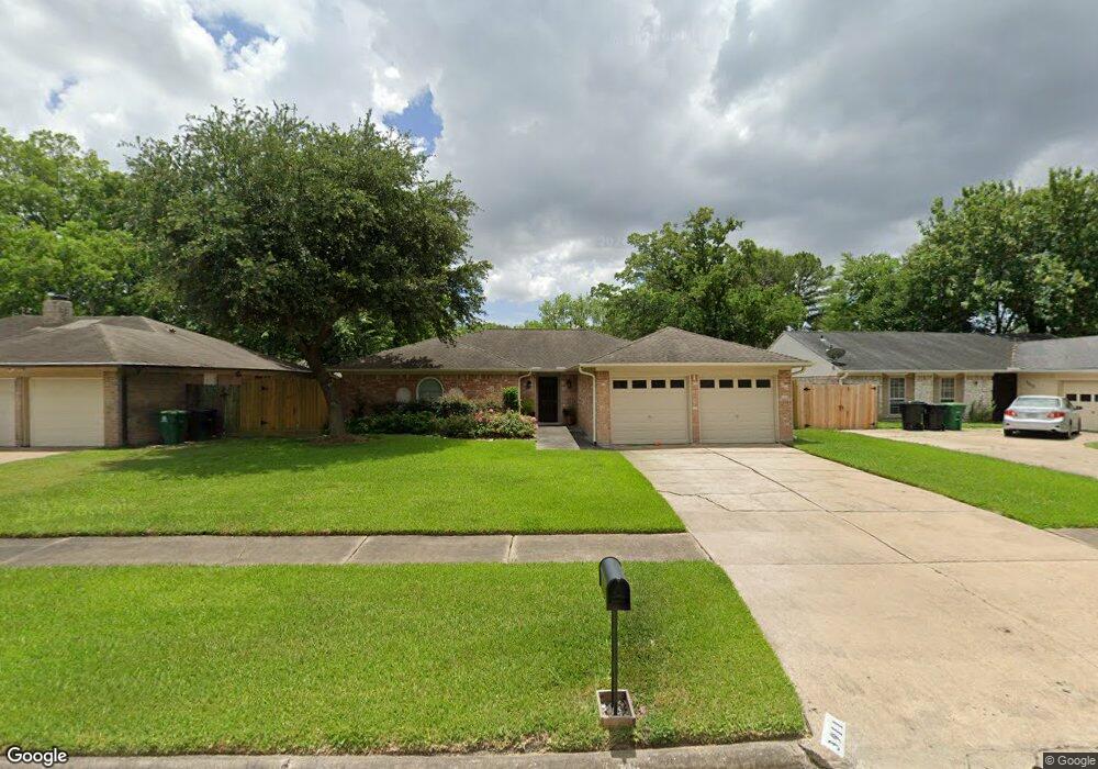 3911 Almington Ln, Houston, TX 77088 - photo 1