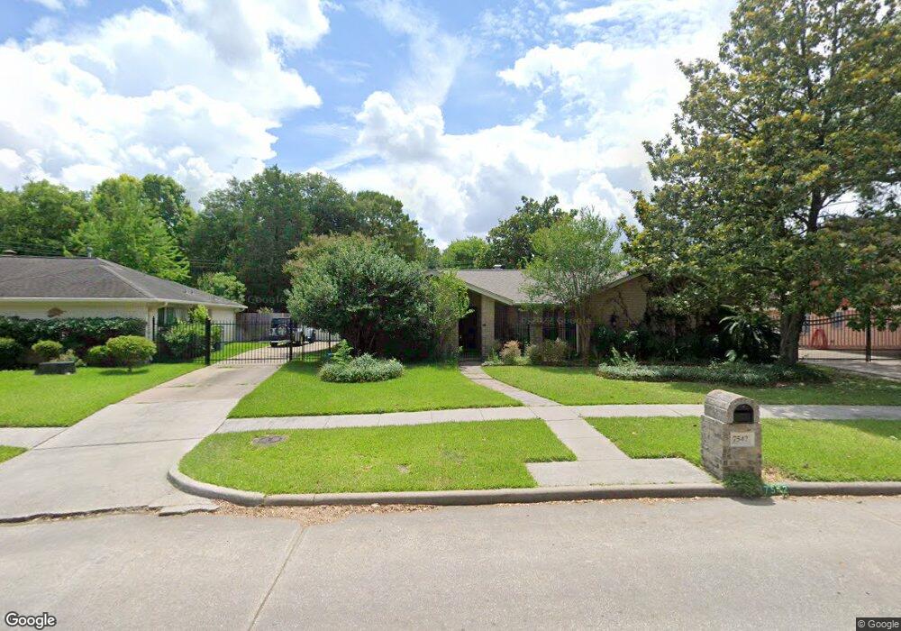 7542 Maple Tree Dr, Houston, TX 77088 - photo 1