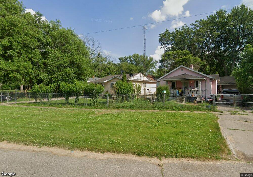 2114 Broadway Blvd, Flint, MI 48506 - photo 1