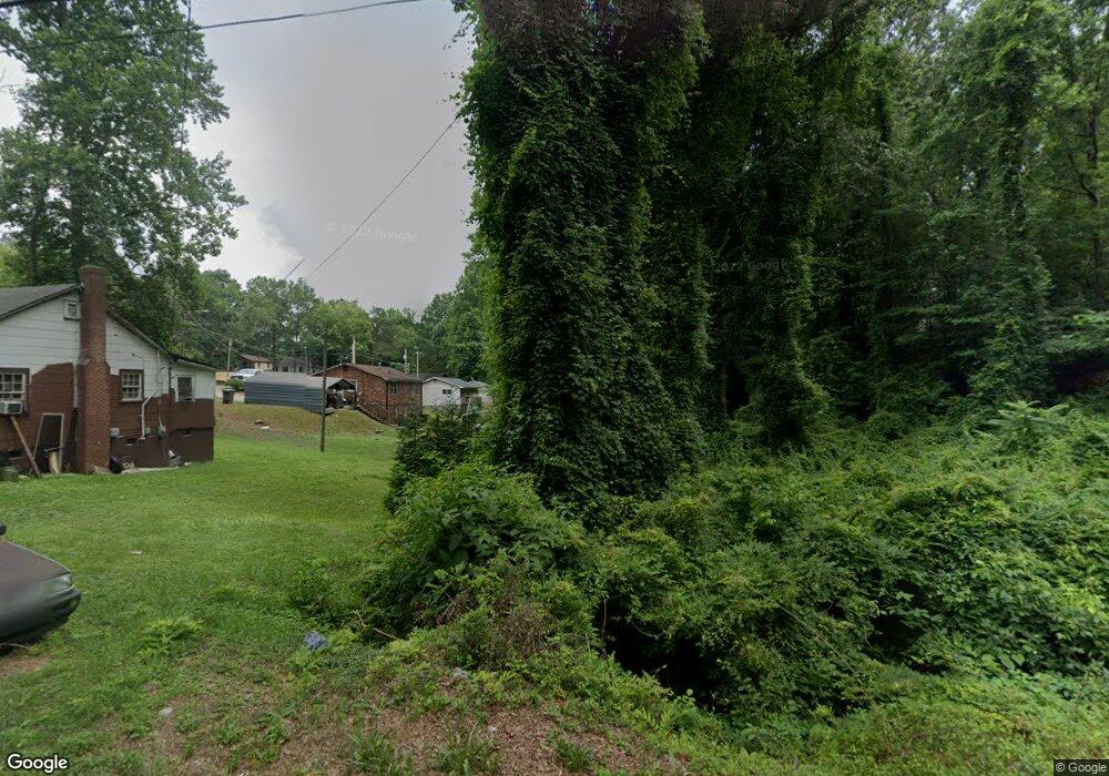 317 Fayetteville Ave, Statesville, NC 28677 - photo 1