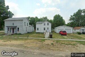 112 S 2nd Ave, Forreston, IL 61030