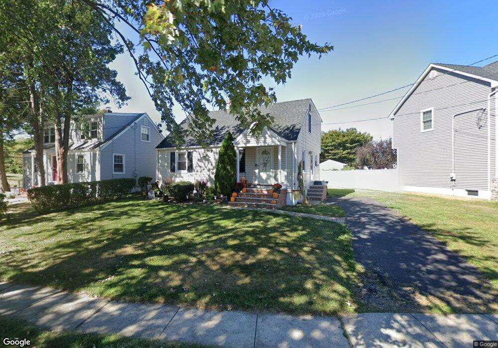 42 Florence Dr, Clark, NJ 07066 - photo 1