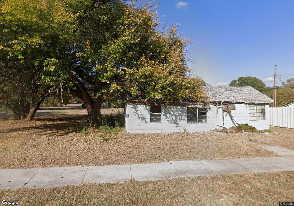 2022 Carolyn St, Muskogee, OK 74401 - photo 1