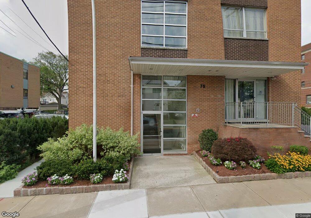 75 Union Ave unit 1, Rutherford, NJ 07070 - photo 1