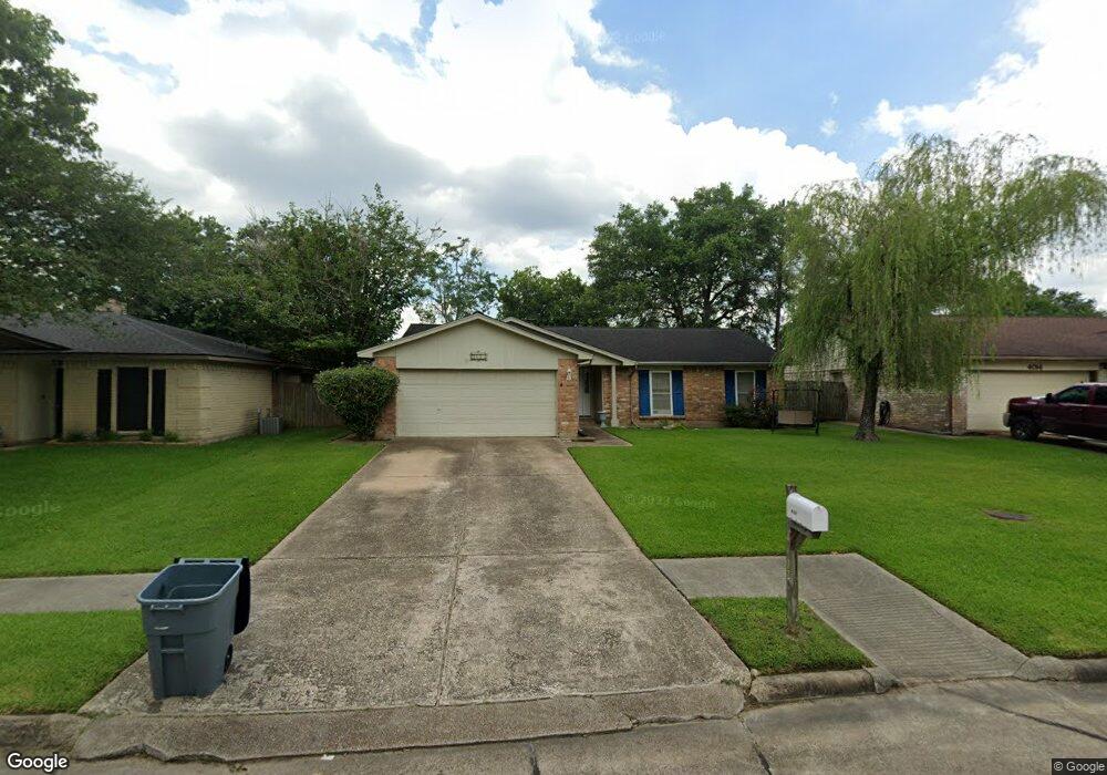 4102 Lucian Ln, Friendswood, TX 77546 - photo 1