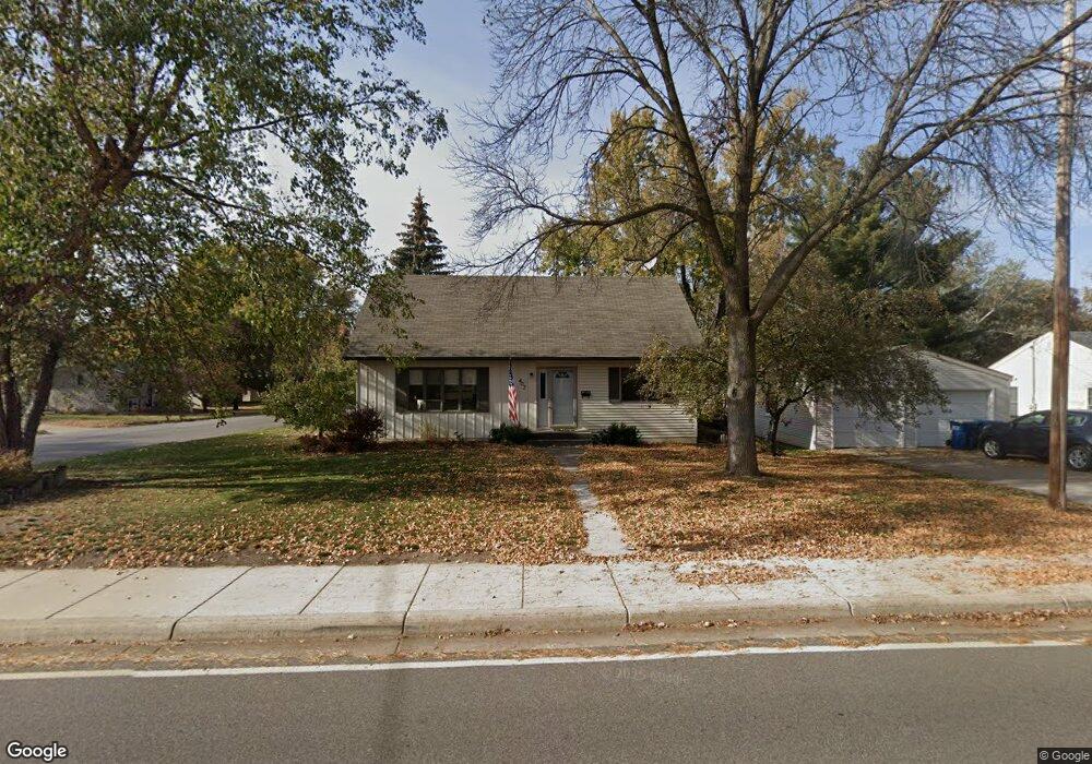 403 8th St N, Sauk Rapids, MN 56379 - photo 1