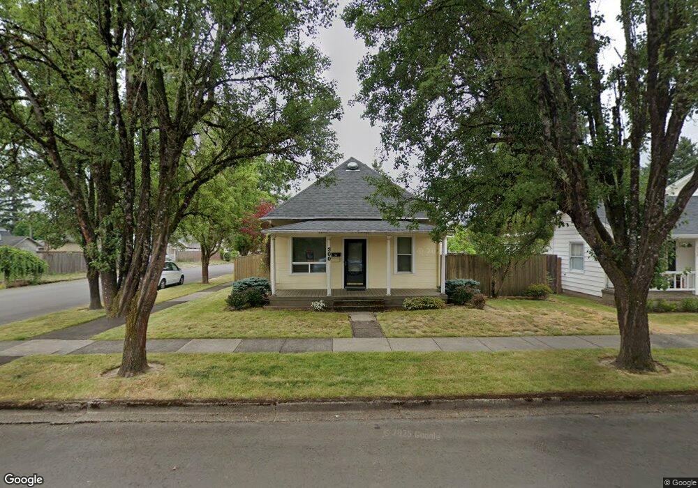 300 W 2nd St, Newberg, OR 97132 - photo 1