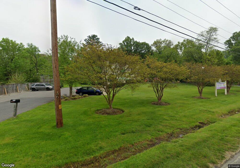 9400 Old Palmer Rd, Fort Washington, MD 20744 - photo 1