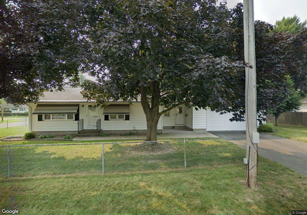 5 Burlingame St, Chicopee, MA 01013 - photo 1