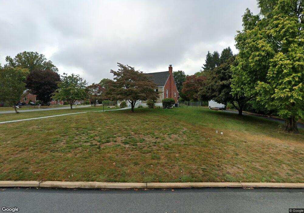 17 Dudie Dr, Newtown Square, PA 19073 - photo 1