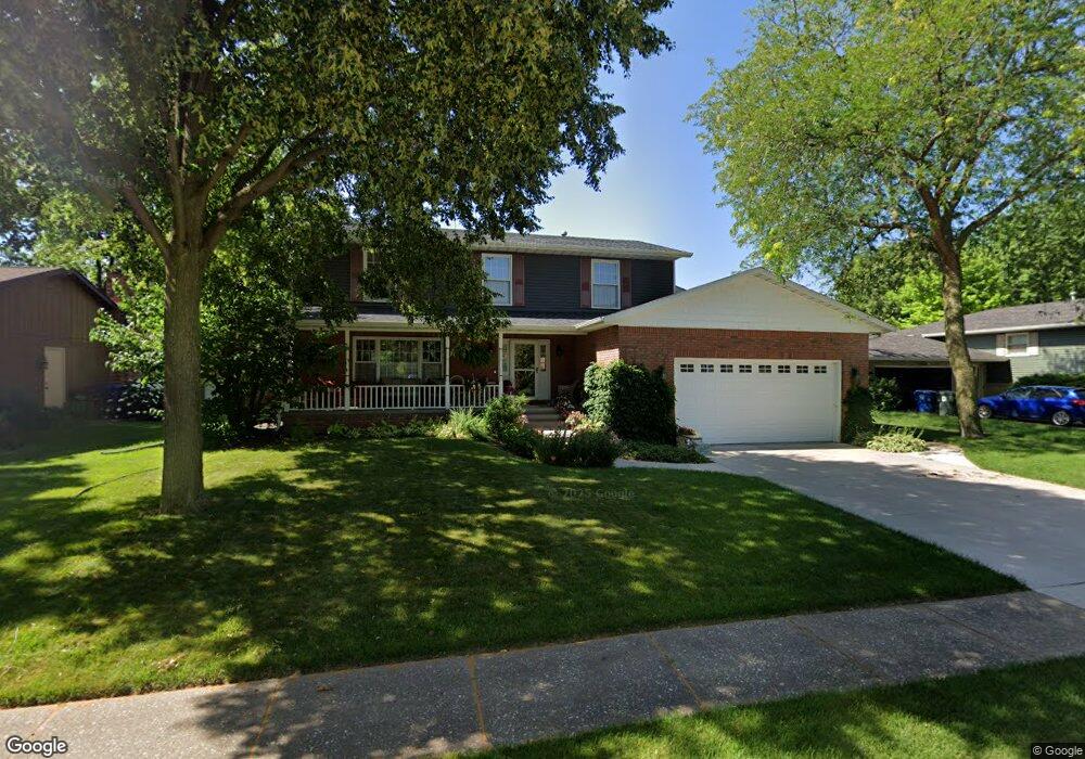 2149 W George Washington Blvd, Davenport, IA 52804 - photo 1