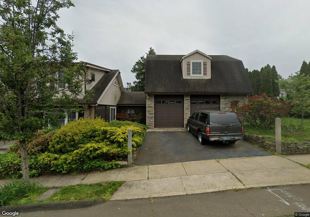 96 Jones Hill Rd unit F1, West Haven, CT 06516 - photo 1