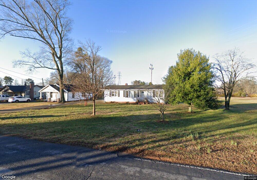 812 Groves St, Lowell, NC 28098 - photo 1