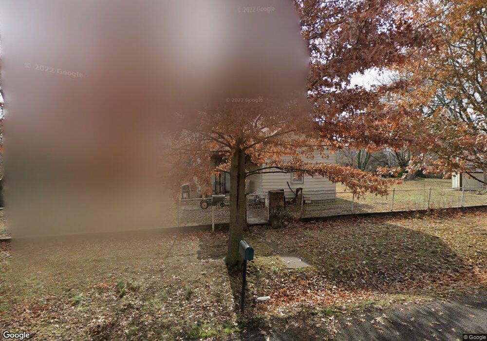 1908 Maple Ave, Parsons, KS 67357 - photo 1