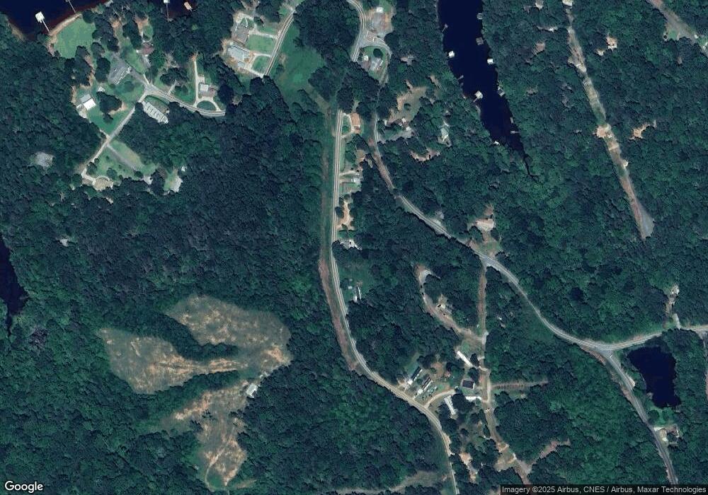 670 Lakeland Dr, Toccoa, GA 30577 - photo 1