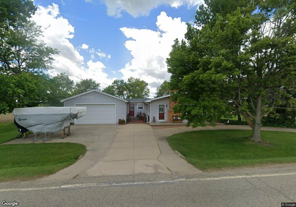 2497 N Hintz Rd, Owosso, MI 48867 - photo 1