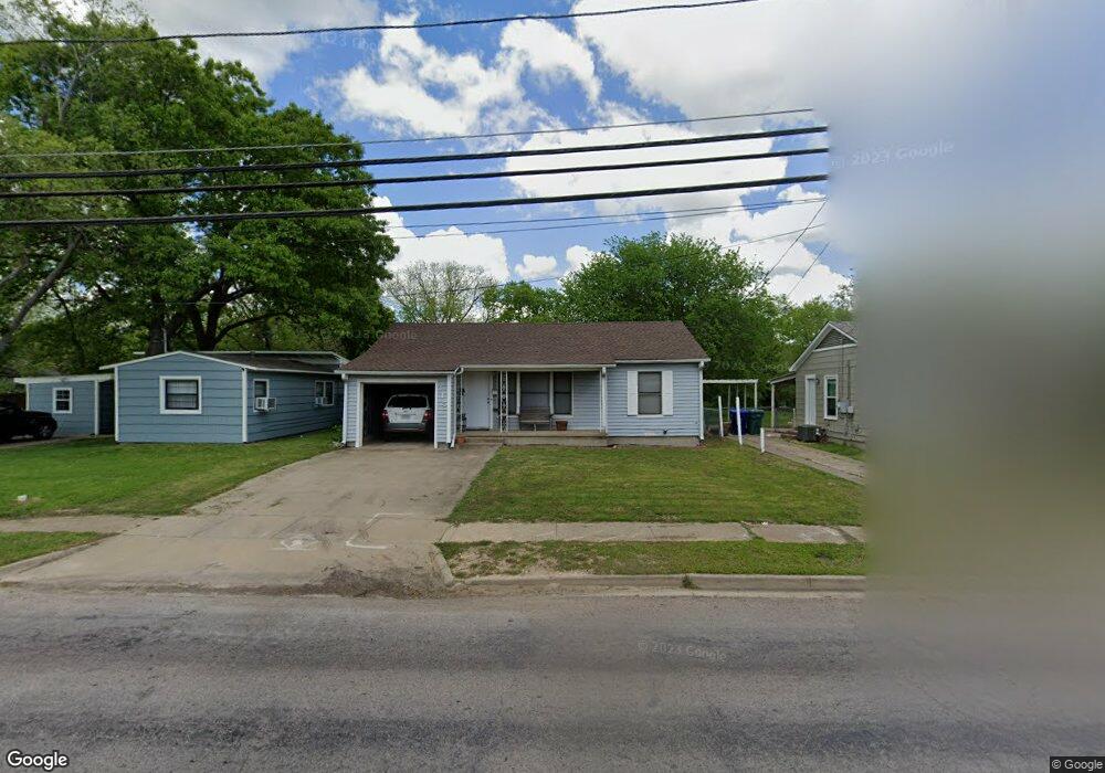 315 W Taylor St, Sherman, TX 75092 - photo 1