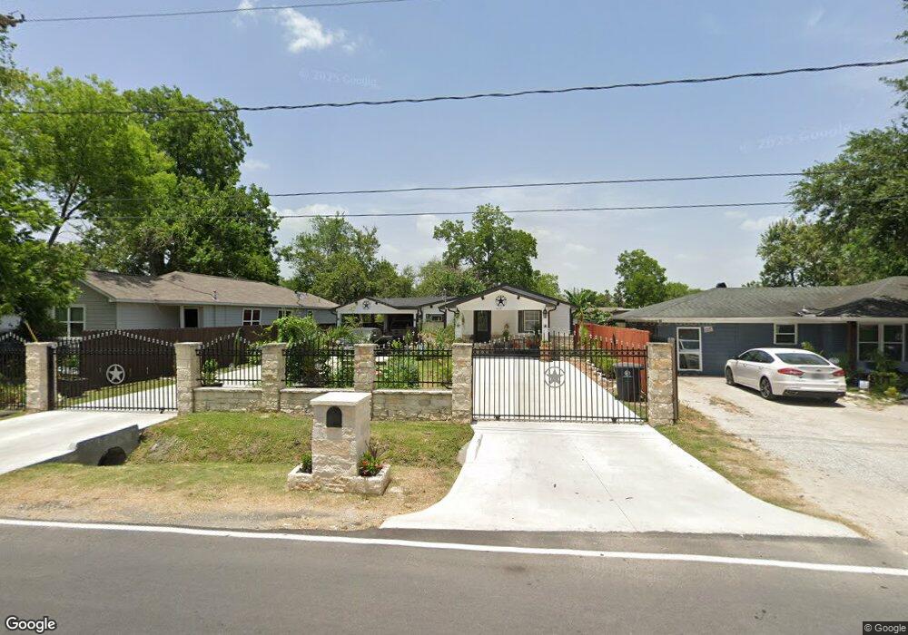 1034 Dewalt St, Houston, TX 77088 - photo 1