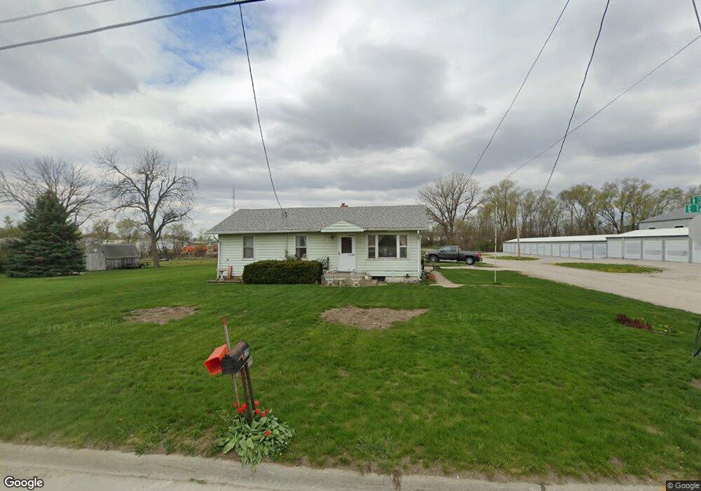 1215 E 12th St N, Newton, IA 50208 - photo 1