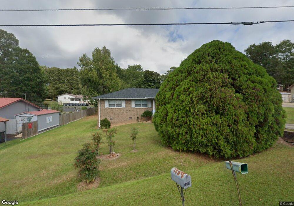 1119 Edgewood Dr, Weaver, AL 36277 - photo 1