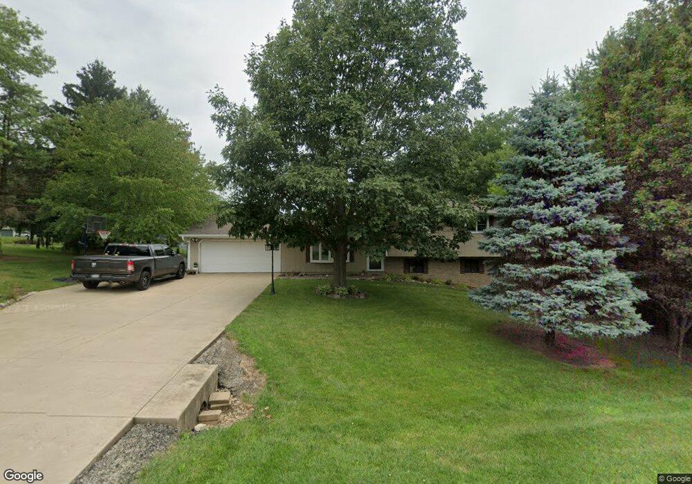 8119 N Blackbridge Rd, Edwards, IL 61528 - photo 1