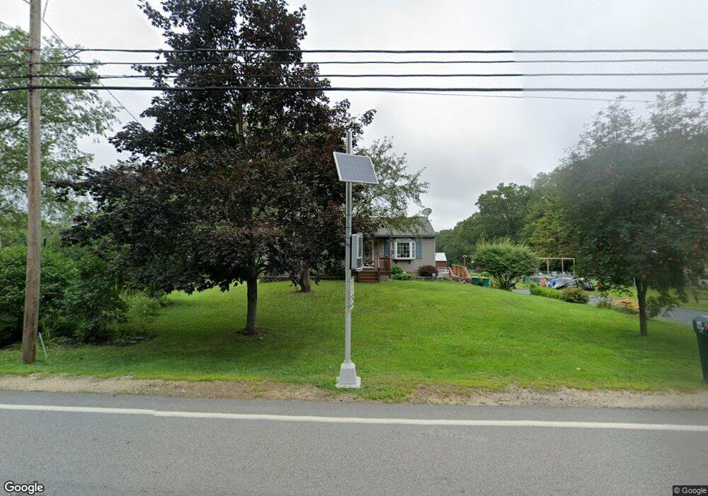 584 Salmon Falls Rd, Rochester, NH 03868 - photo 1