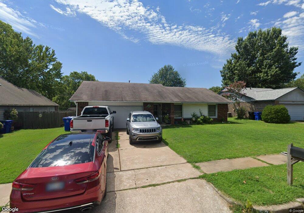 1153 W Durham St, Broken Arrow, OK 74011 - photo 1