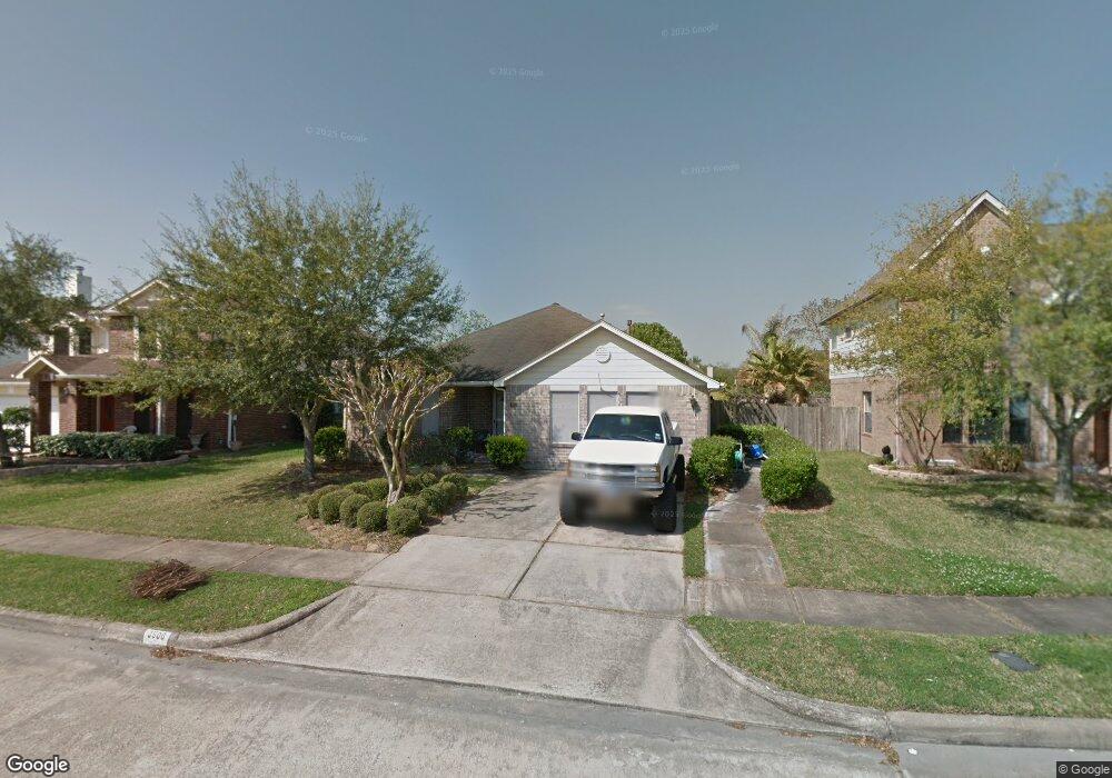 3506 Whitestone Dr, Pearland, TX 77584 - photo 1