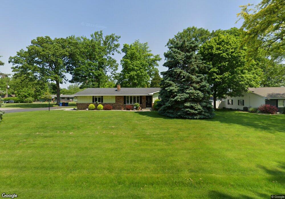 516 Maplewood Dr, Ossian, IN 46777 - photo 1