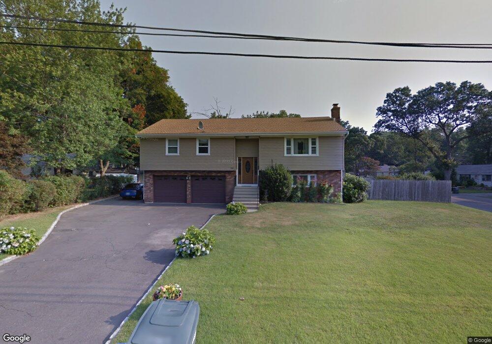 100 Wetmore Rd, Bridgeport, CT 06606 - photo 1