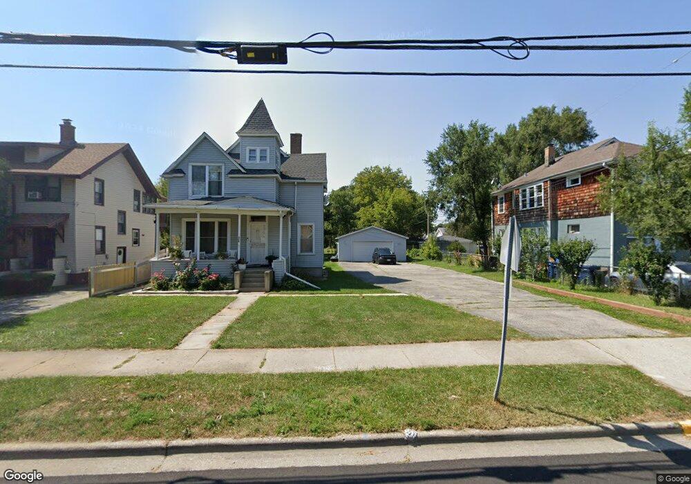306 N Butrick St, Waukegan, IL 60085 - photo 1