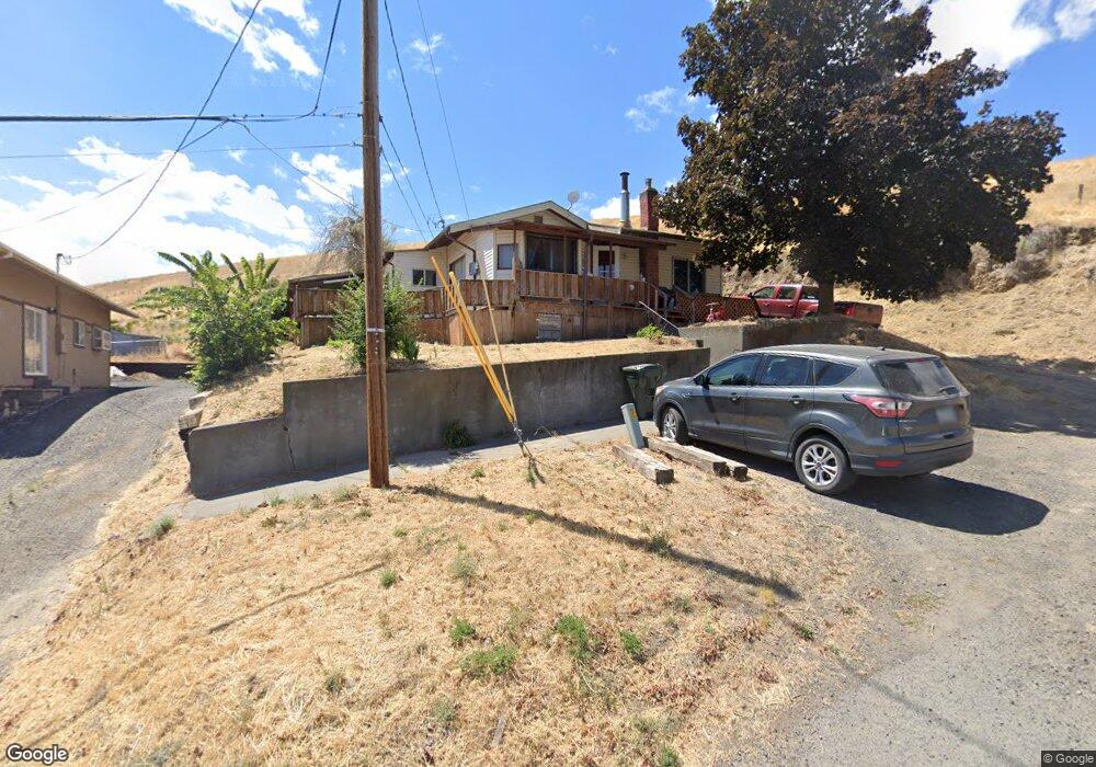 290 W Baltimore St, Heppner, OR 97836 - photo 1