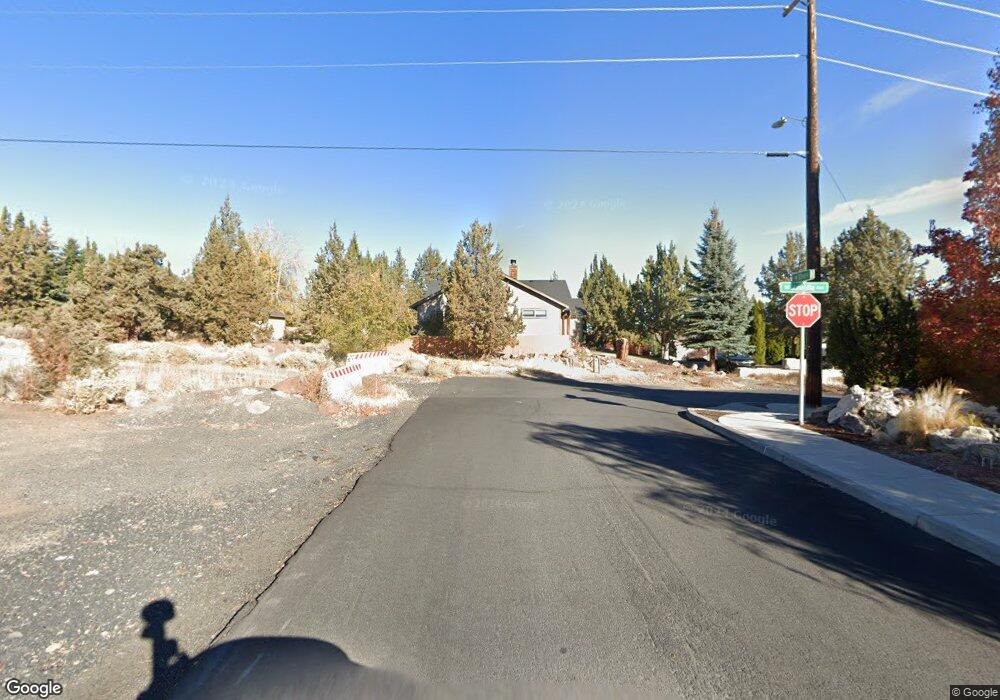 2725 SW 33rd St, Redmond, OR 97756 - photo 1