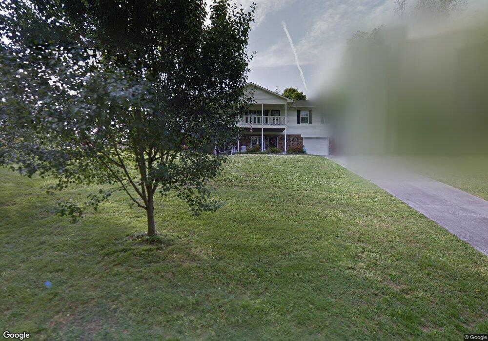 8706 Highland Cir, Knoxville, TN 37920 - photo 1