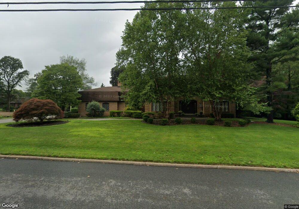 722 Orchard Ln, Franklin Lakes, NJ 07417 - photo 1