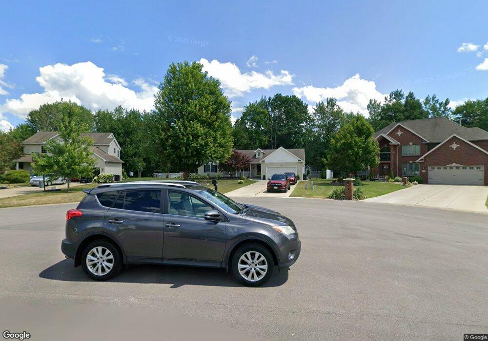 7377 Graydon Dr, North Tonawanda, NY 14120 - photo 1