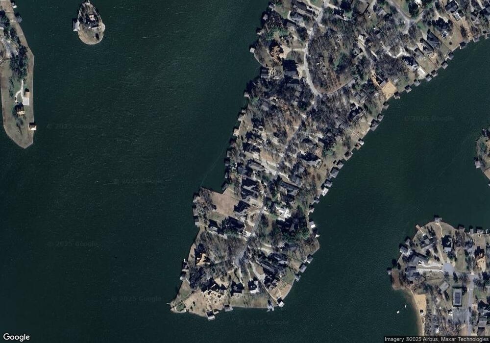 117 Hogan Dr, Lake Kiowa, TX 76240 - photo 1