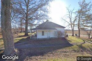 319 Maple St, Odin, IL 62870