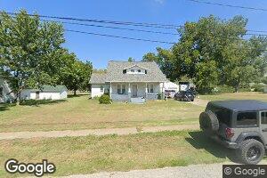 302 W 6th St, Lamar, MO 64759