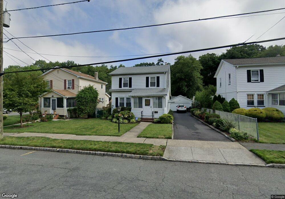 16 Congressional Pkwy, Livingston, NJ 07039 - photo 1