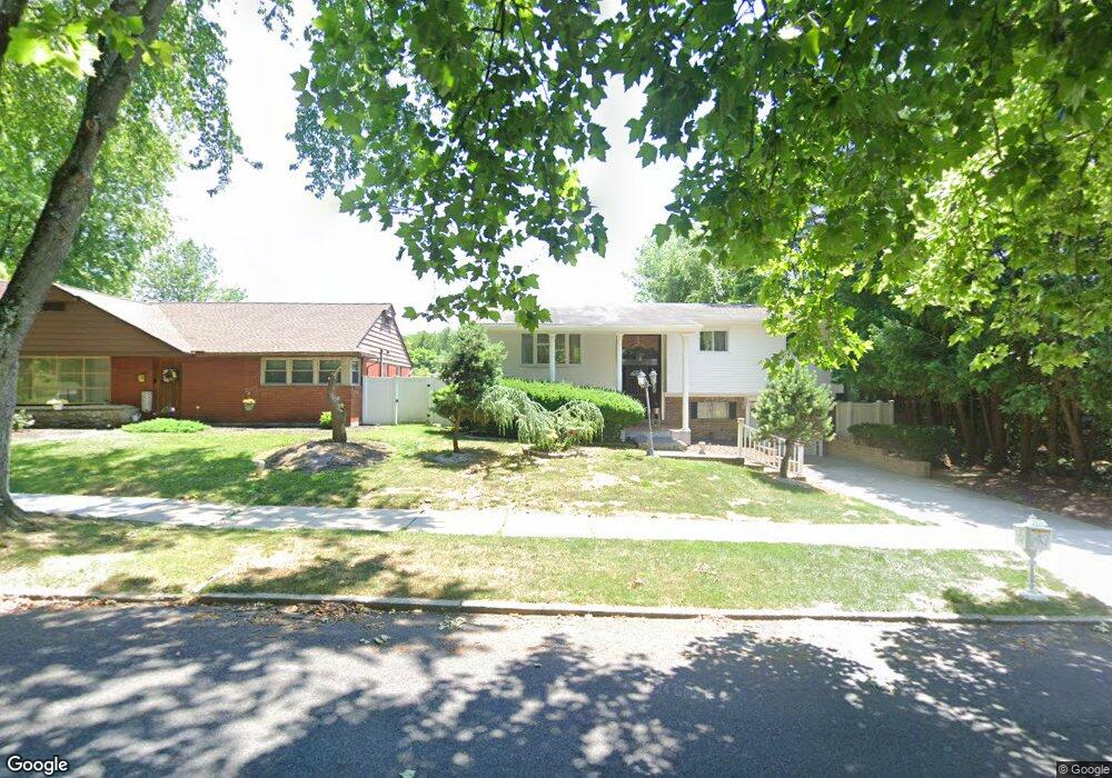 2910 W Highland St unit 2912, Allentown, PA 18104 - photo 1