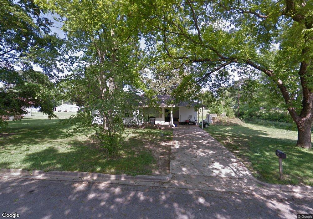 1112 Avenue D SE, Cullman, AL 35055 - photo 1