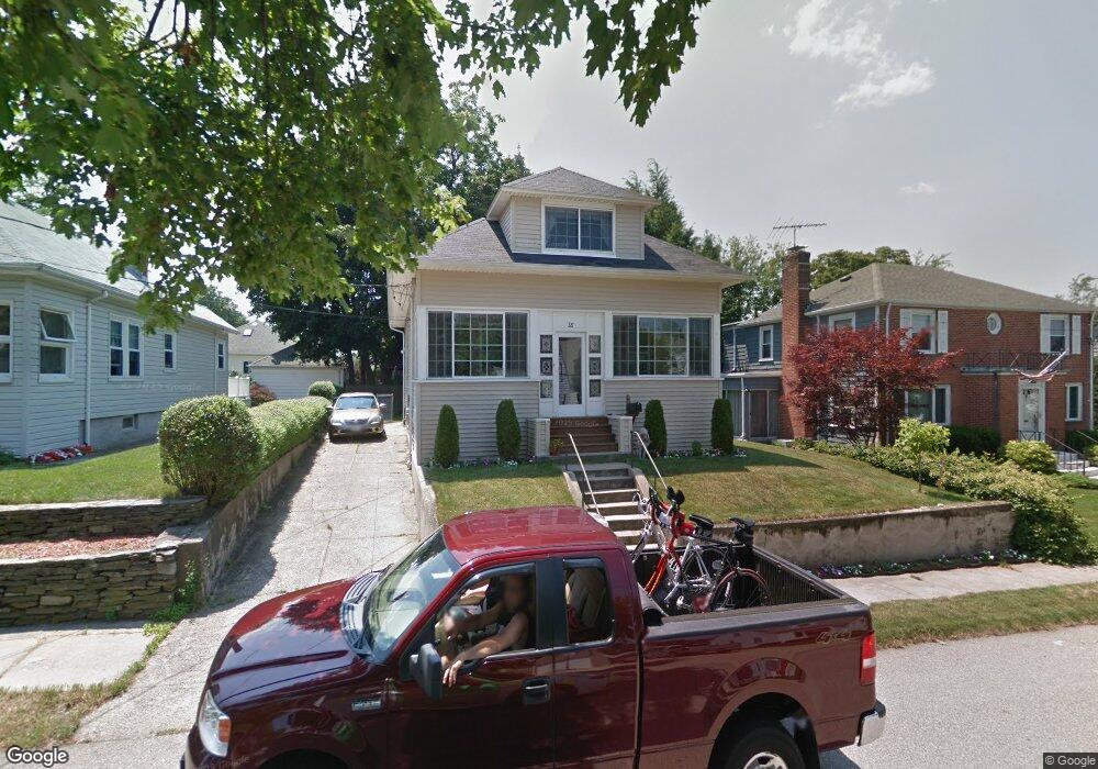 28 Mauran St, Cranston, RI 02910 - photo 1