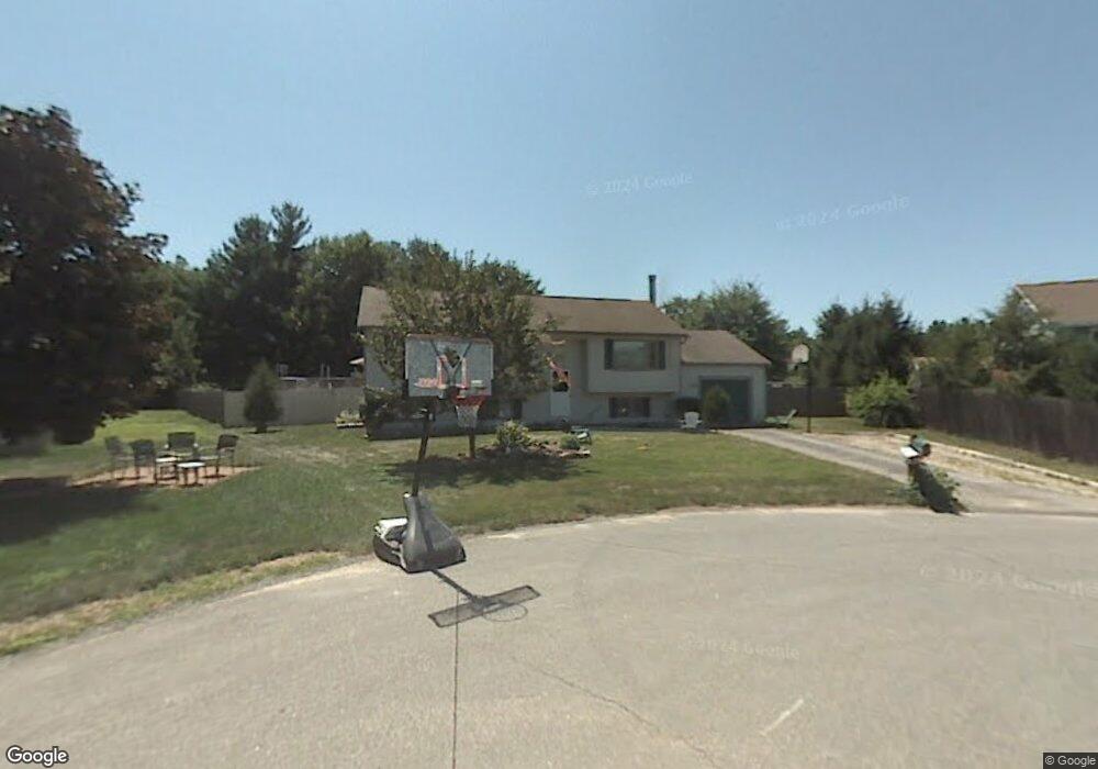 21 Conifer St, Merrimack, NH 03054 - photo 1