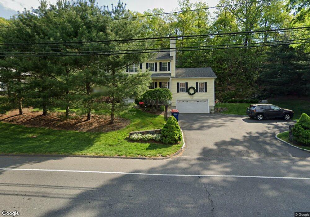 6676 Main St, Trumbull, CT 06611 - photo 1