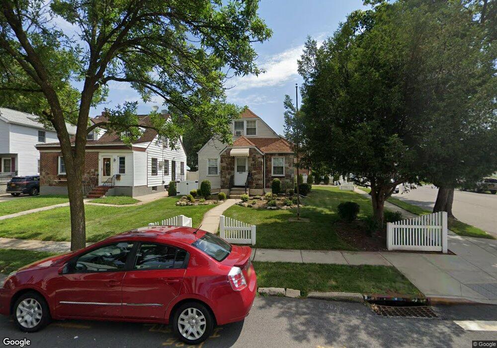 8457 247th St, Bellerose, NY 11426 - photo 1