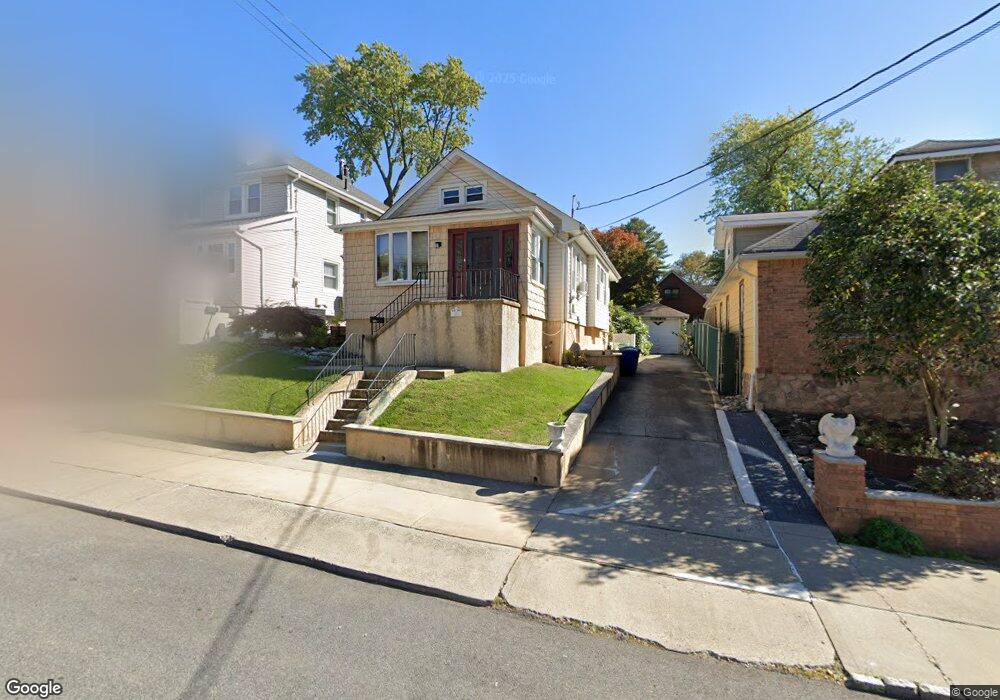128 Dudley Ave, Staten Island, NY 10301 - photo 1