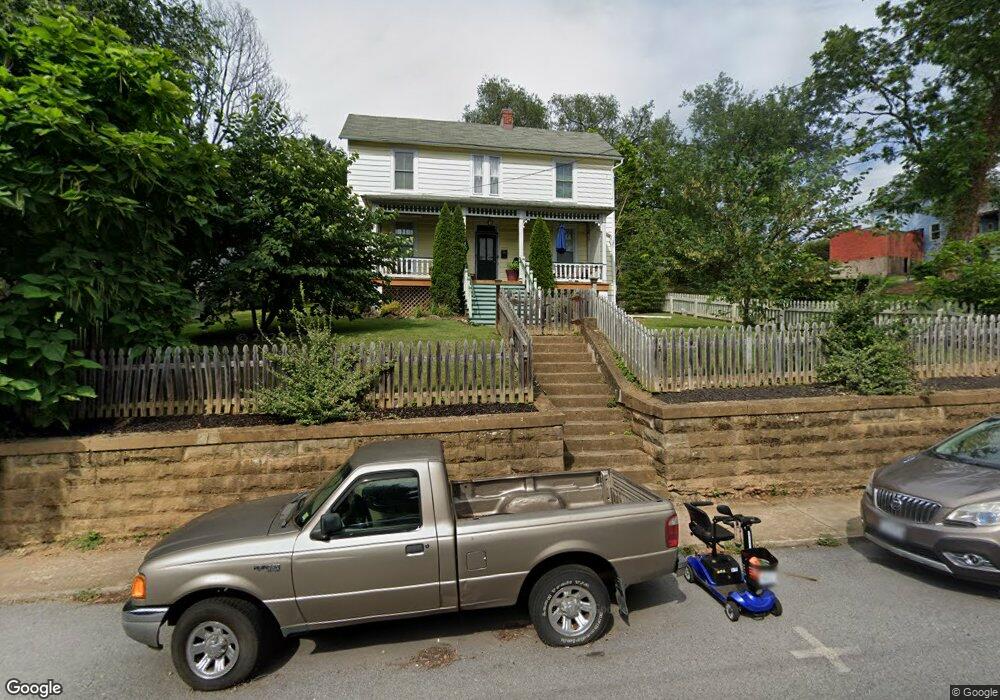 951 W Beverley St, Staunton, VA 24401 - photo 1