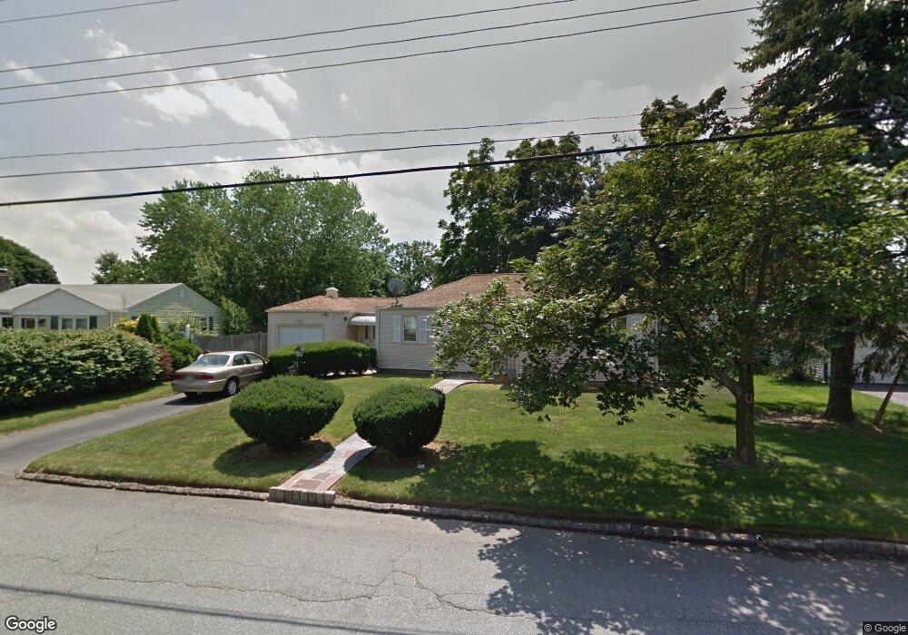 75 Eden Crest Dr, Cranston, RI 02920 - photo 1